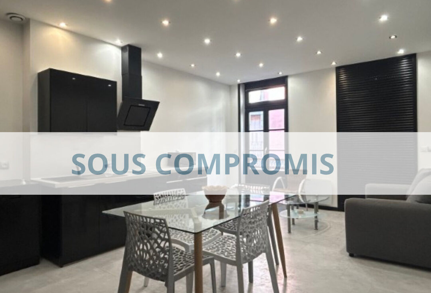 F2 40 M2 RENOVE CENTRE VILLE (PANNESSAC) — photo 1