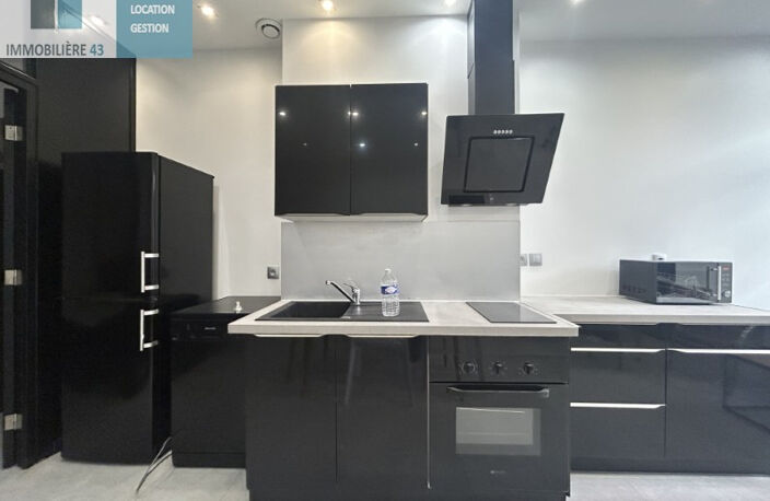 F2 40 M2 RENOVE CENTRE VILLE (PANNESSAC) — photo 4