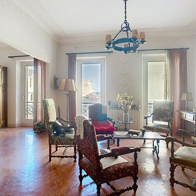 Appartement 5 pièces 627000 €