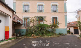 Immeuble  800 m² à vendre à Villeurbanne (69100)