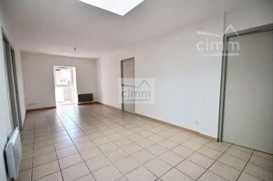 Appartement 4 pièces 525 €
