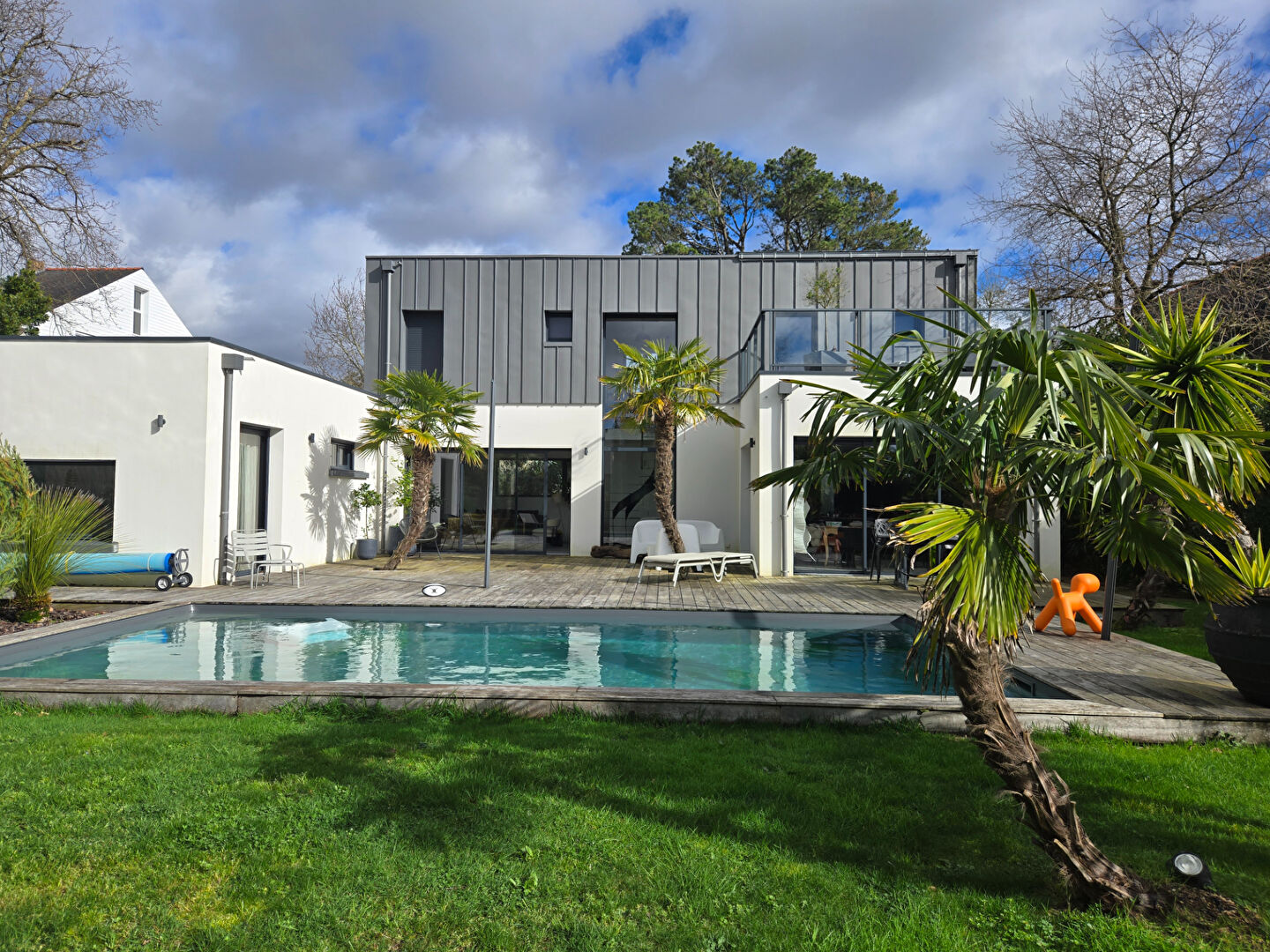 Agence immobilière de Ajp Immobilier St Marc sur Mer Tati