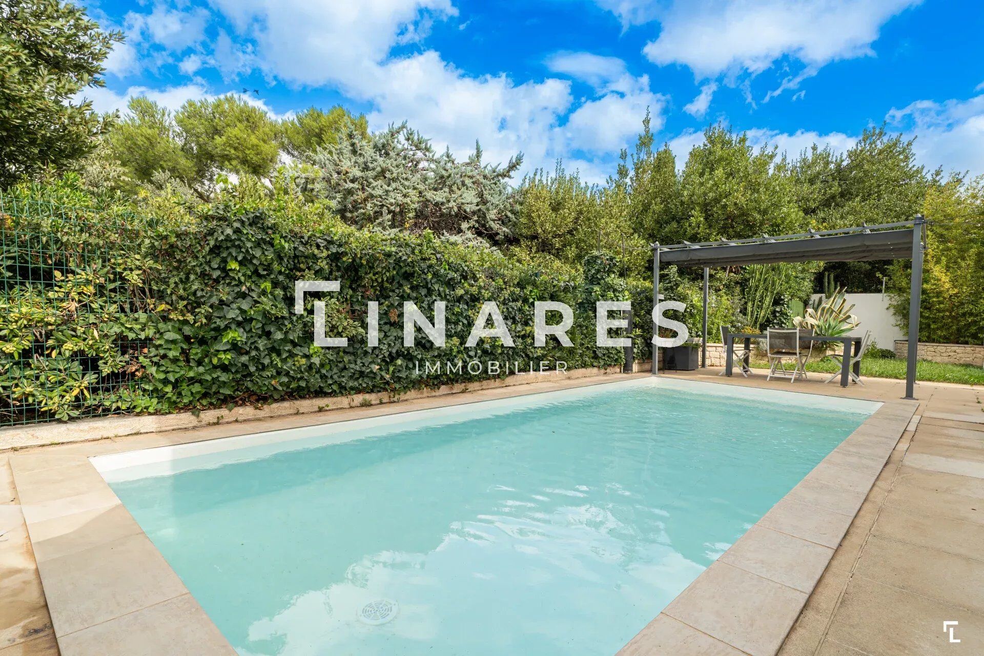 Villa / Maison  T5 à vendre Marseille 8eme 13008