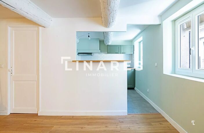 RACINE - Appartement T3 de 80m²  - 2 caves - 13004 Cinq Avenues — photo 3