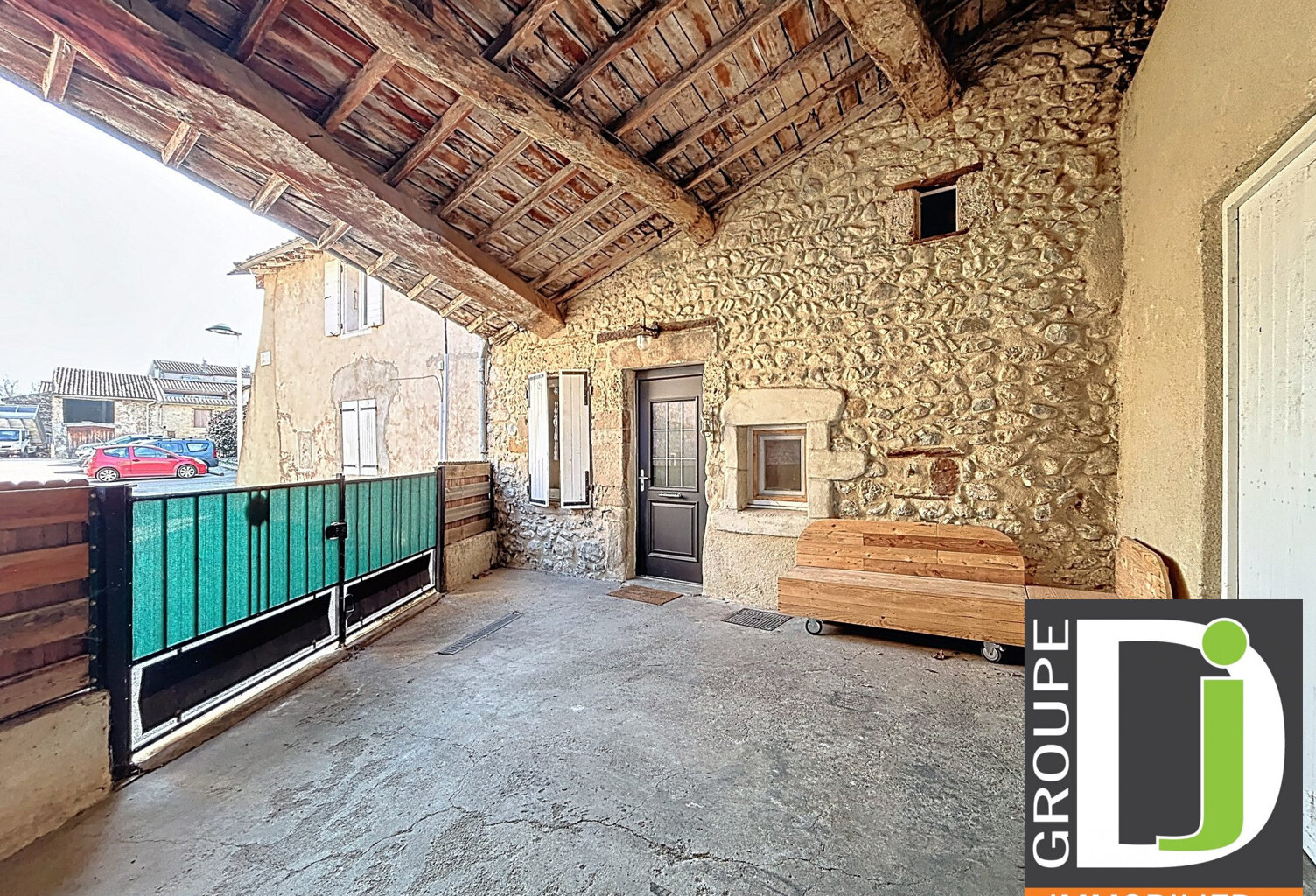 Maison en pierre à vendre à Chabeuil, avec piscine — photo 1