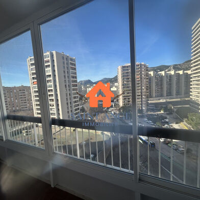 Appartement 4 pièces 1150 €