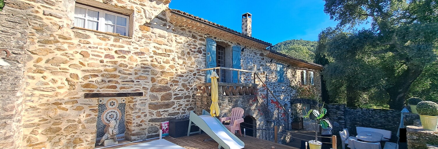 Maison 5 Pièces 135 m² à vendre à Cogolin (83310)