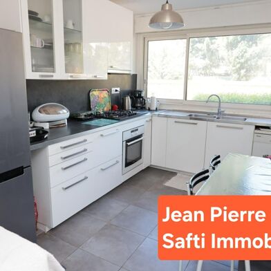 Appartement 3 pièces 226000 €