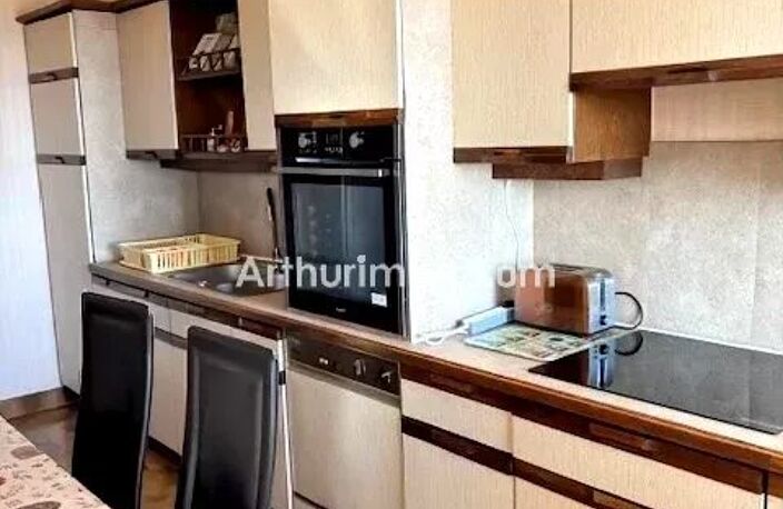 LE HAVRE RUE DE TOURNEVILLE APPARTEMENT F4 BALCON — photo 2