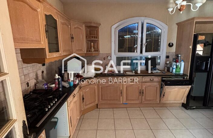Maison 210 m² 4 chambres + appartement T2 — photo 5