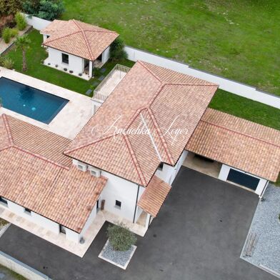 Maison 11 pièces 1250000 €