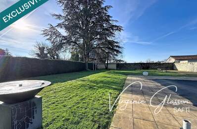 Grand terrain plat constructible — photo du bien