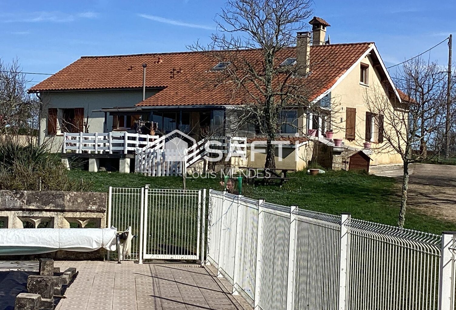 a saisir rapidement maison de 8 pièces 7 chambres avec piscine — photo 1