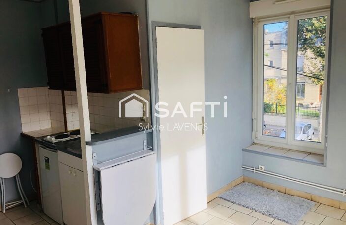 A SOISSONS, QUARTIER GARE ET HOPITAL, IDEAL INVESTISSEUR, IMMEUBLE DE RAPPORT DE 12 STUDIOS LOUÉS. — photo 2