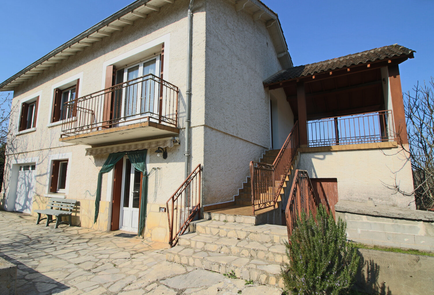 Maison à vendre à Puy-l'Évêque   127 m2, 3 chambres, garage — photo 1