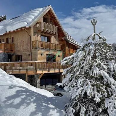 Maison 5 pièces 1950000 €