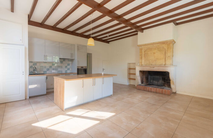 DEMEURE EN PIERRE - 189 M2 HAB + PETITE MAISON LOUÉE 40M2 - — photo 4