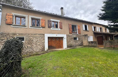 Beau corps de ferme comprenant 3 logements en pleine nature — photo du bien