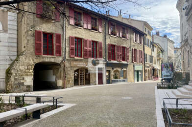 Appartement 5 pièces 257000 €