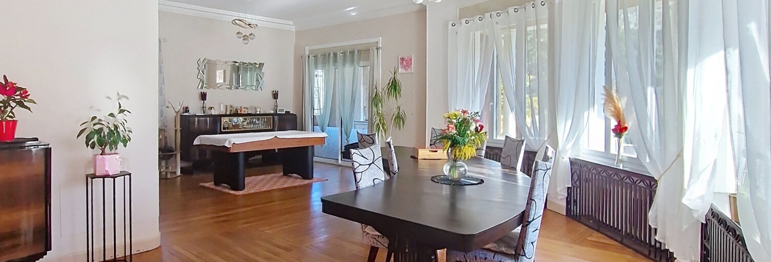 Maison 13 Pièces 300 m² à vendre à Saint-Pons-de-Thomières (34220)