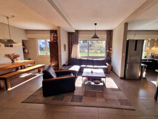 QUARTIER MONPLAISIR - DUPLEX INVERSÉ ATYPIQUE DE 220 M2 - MÉ — photo du bien