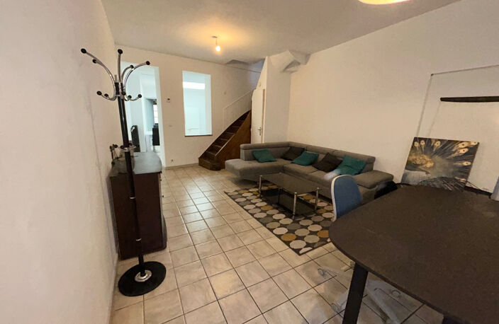 Maison 2 chambres, bureau et cour — photo 2