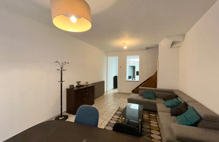 Maison 2 chambres, bureau et cour — photo 3