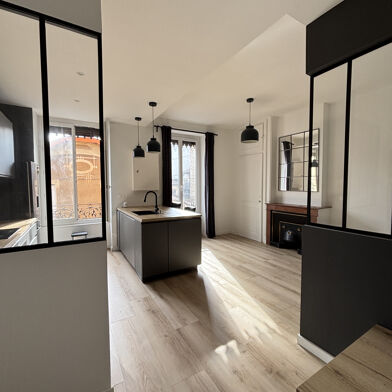 Appartement 2 pièces 920 €