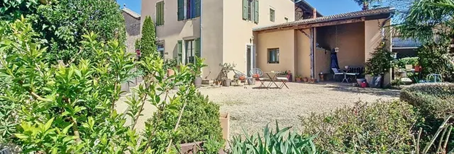 Maison 4 Pièces 125 m² à vendre à Saint-Étienne-sur-Chalaronne (01140)