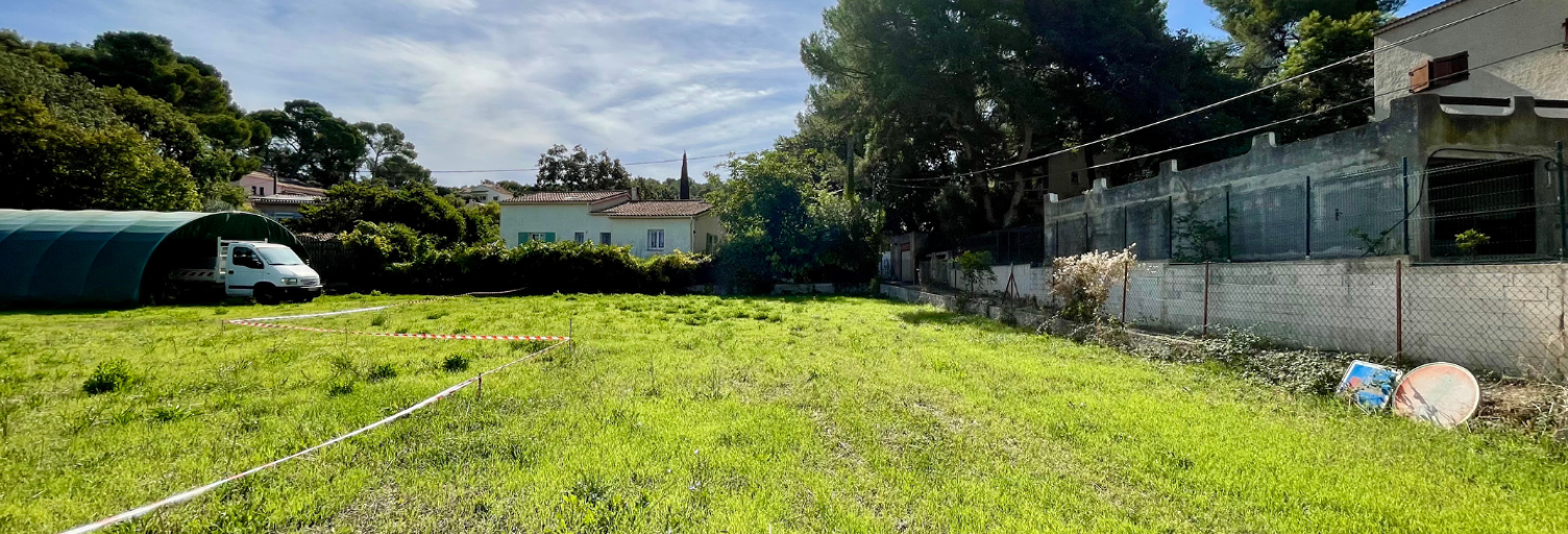 Terrain  585 m² à vendre à Six-Fours-les-Plages (83140)