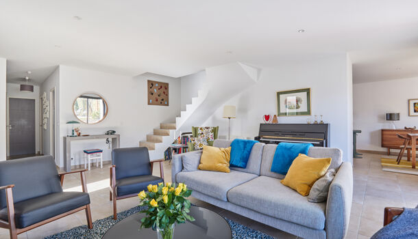 Villa / Maison 5 pièces  à vendre Luynes 13080