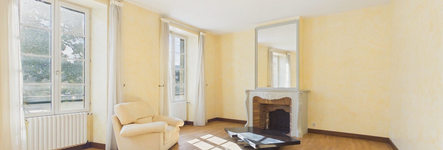 Appartement 7 Pièces 219 m² à vendre à Saint-Céré (46400)