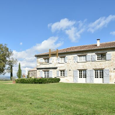 Maison 7 pièces 940000 €