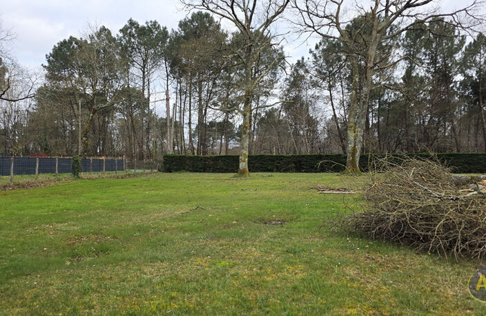 Terrain 1340m² St Jean d'illac limite Cestas — photo 3