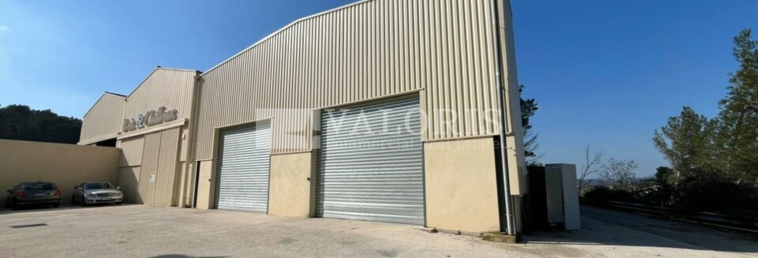 Commerce  321 m² à louer à Mimet (13105)