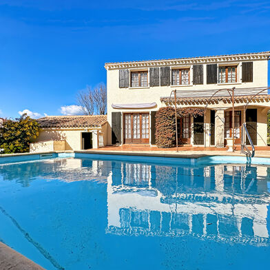 Maison 5 pièces 586000 €