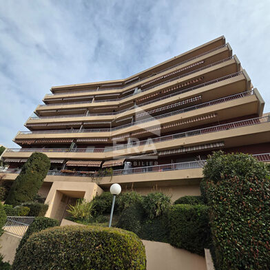 Appartement 3 pièces 235000 €