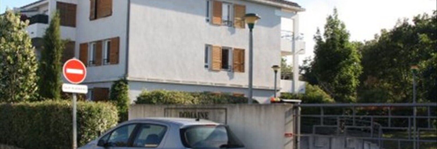 Garage  14 m² à louer à Le Puy-Sainte-Réparade (13610)