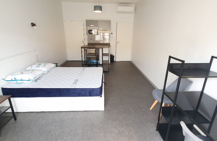 Appartement Rignac 1 pièce(s) meublé de 27.54 m² — photo 3