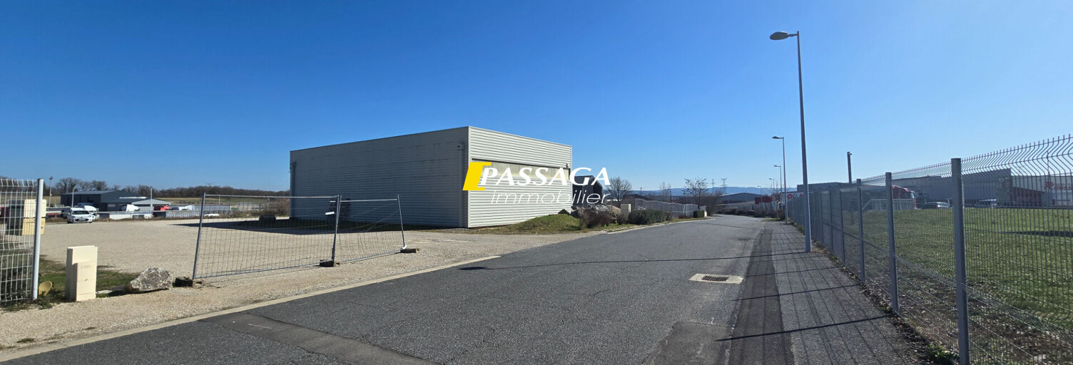 Commerce  276 m² à louer à La Loubière (12740)