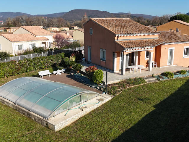 Villa haut de gamme à CRUAS avec piscine — photo du bien