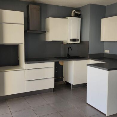 Appartement 4 pièces 230000 €