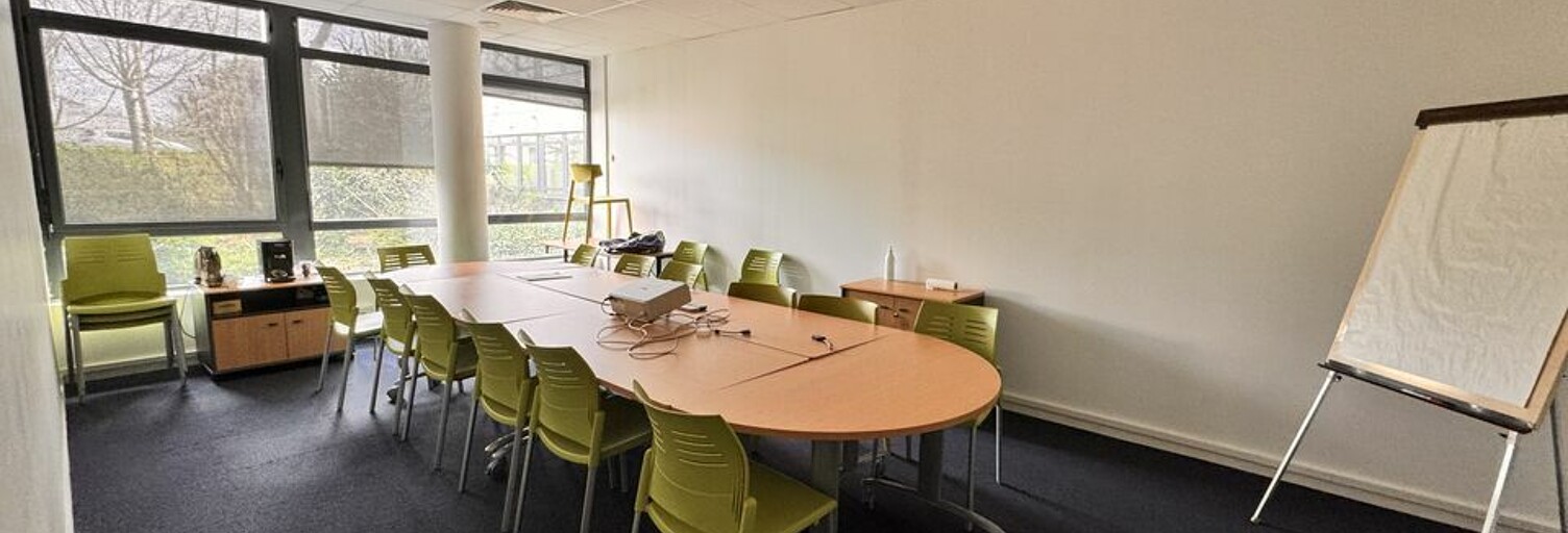 Bureau  33 m² à louer à Tours (37100)