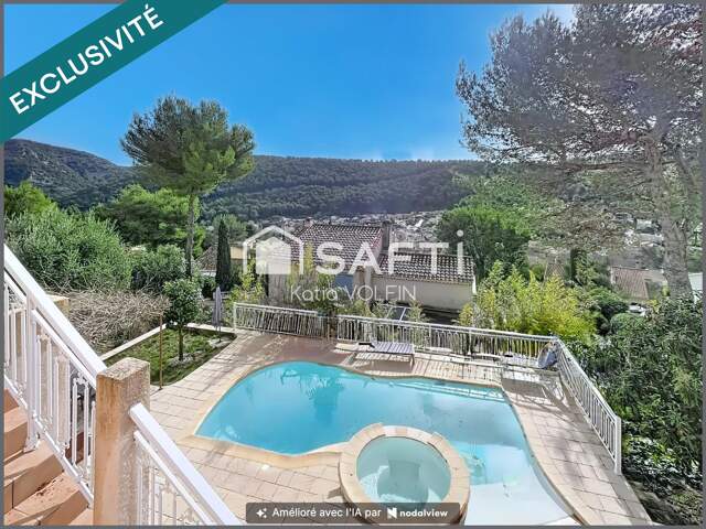 Maison spacieuse ,beau potentiel d'aménagement — photo du bien