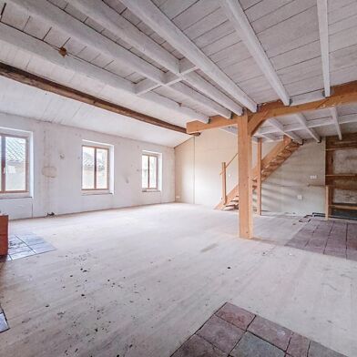 Appartement 3 pièces 32500 €