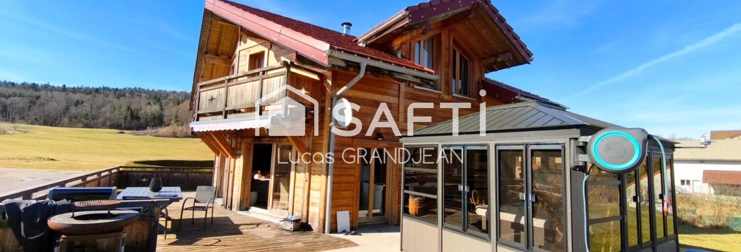 Maison 6 Pièces 140 m² à vendre à La Chaux-du-Dombief (39150)