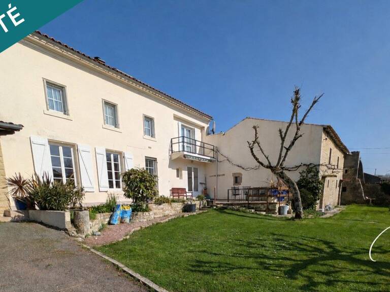 MAISON FAMILIALE DE 3 CHAMBRES AVEC JARDIN ET DEPENDANCES À AULNAY. — photo 1
