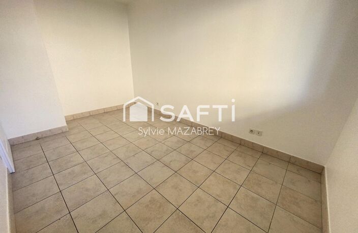 MONTEREAU-FAULT-YONNE (77)  APPARTEMENT T2 EN REZ-DE-JARDIN AVEC PARKING — photo 5