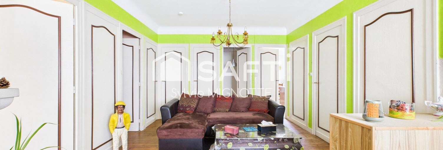 Immeuble  127 m² à vendre à Surgères (17700)