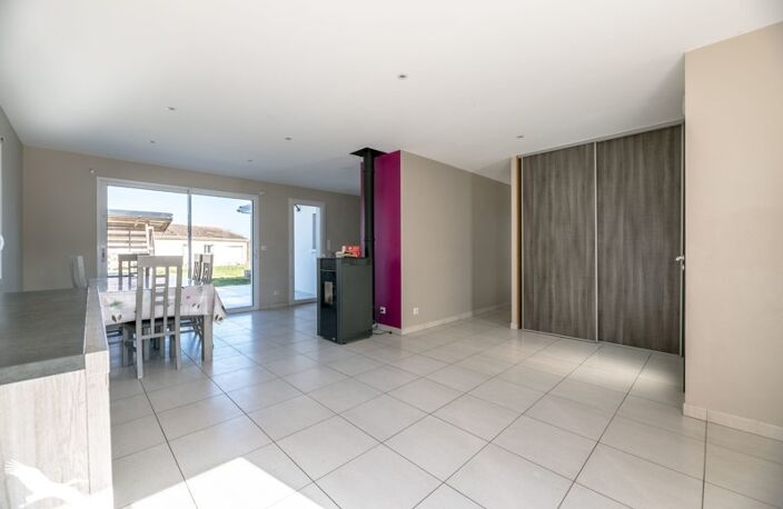 Vente maison 5 pièces 104 m² Razac-sur-l'Isle (24430) — photo 4